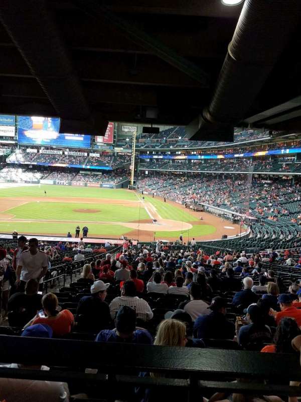 Daikin Park, section: 116, row: 40, seat: 4