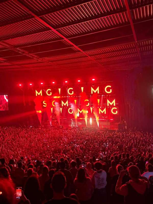 Zénith de Lille, section: T2, row: Q, seat: 63