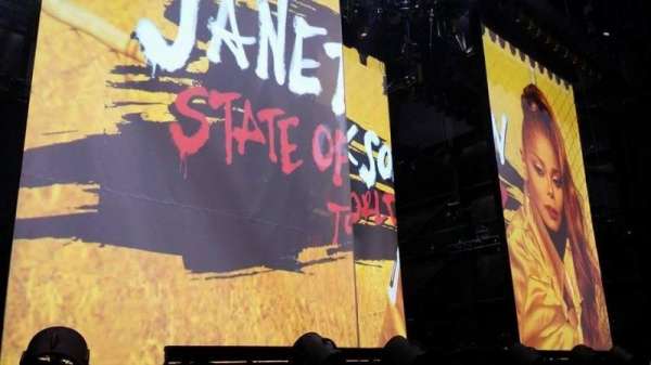 Veterans United Home Loans Amphitheater, section: 3, row: D, seat: 2