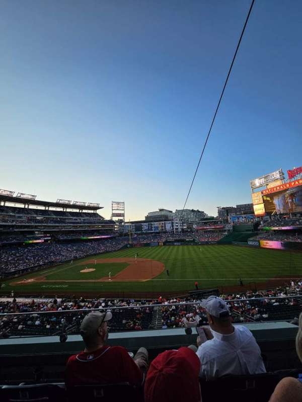 Nationals Park, section: 221, row: C, seat: 4