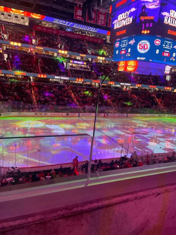 Capital One Arena, section: 227, row: A, seat: 10