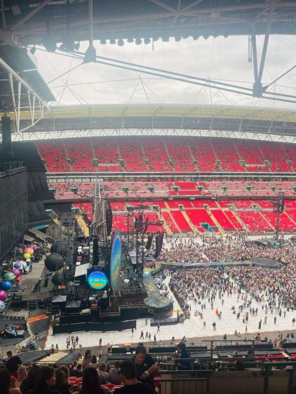 Wembley Stadium, section: 530, row: 26, seat: 11