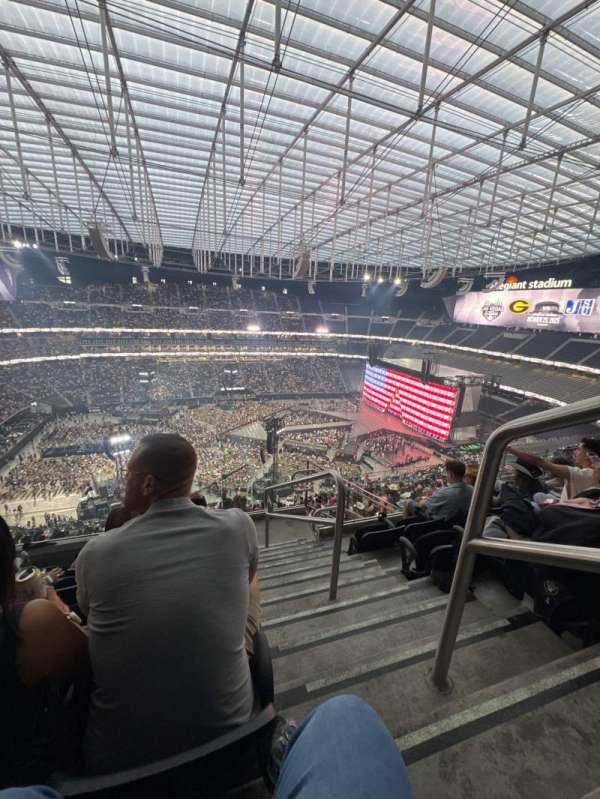 Allegiant Stadium, section: 440, row: 5, seat: 1