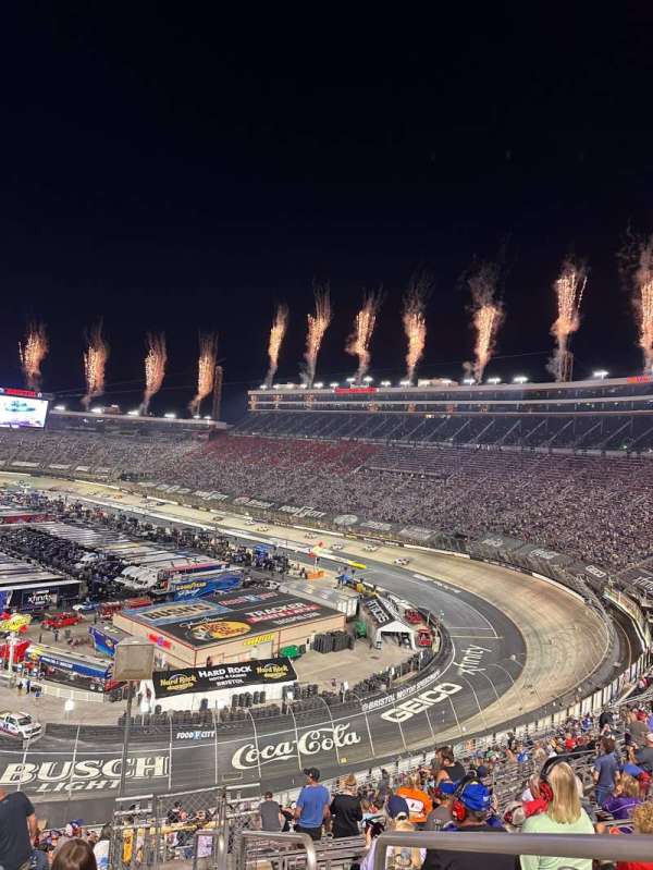 Bristol Motor Speedway, section: Kulwicki S, row: 44, seat: 1