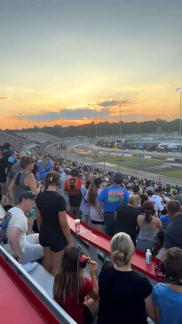 Richmond Raceway, section: Commonwealth D, row: 28, seat: 17