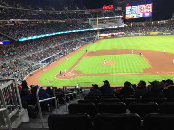 Truist Park, section: 220, row: 11, seat: 10