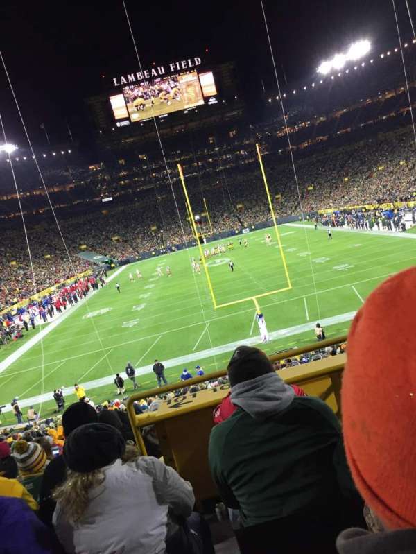 Lambeau Field, section: 100, row: 34, seat: 19