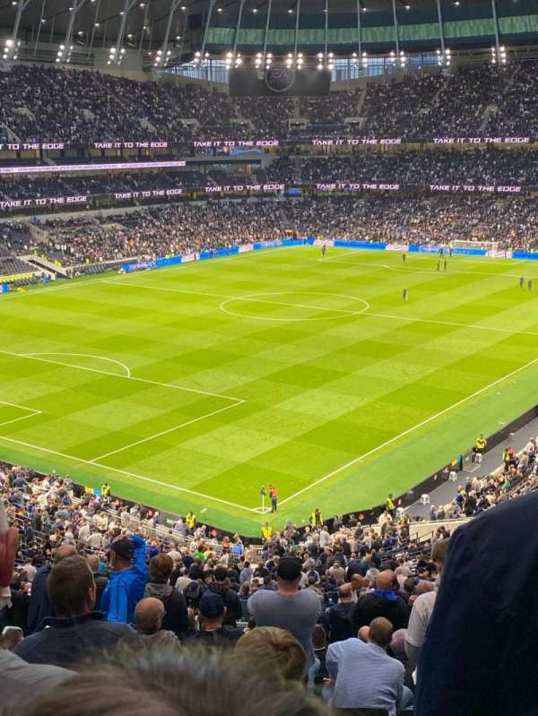 Tottenham Hotspur Stadium, section: 250, row: 52, seat: 73