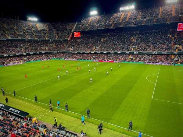 Estadio de Mestalla, section: 312, row: 1, seat: 156