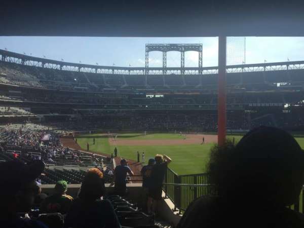 Citi Field, section: 104, row: 32, seat: 16