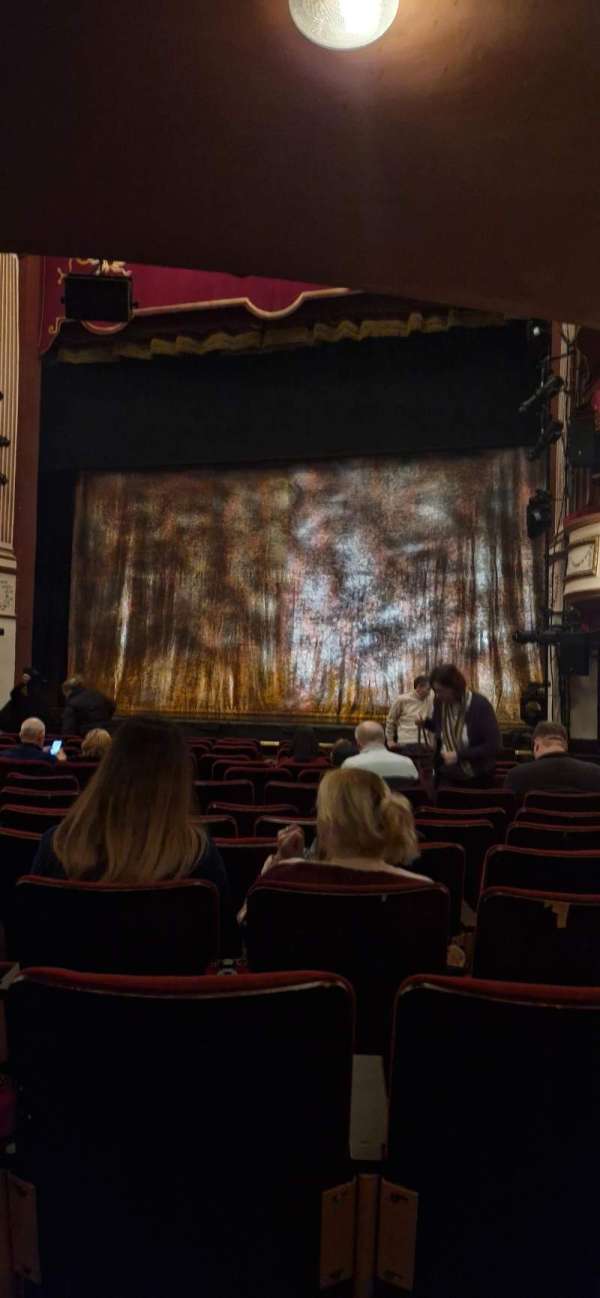 New Theatre, Cardiff, section: Stalls, row: P, seat: 25