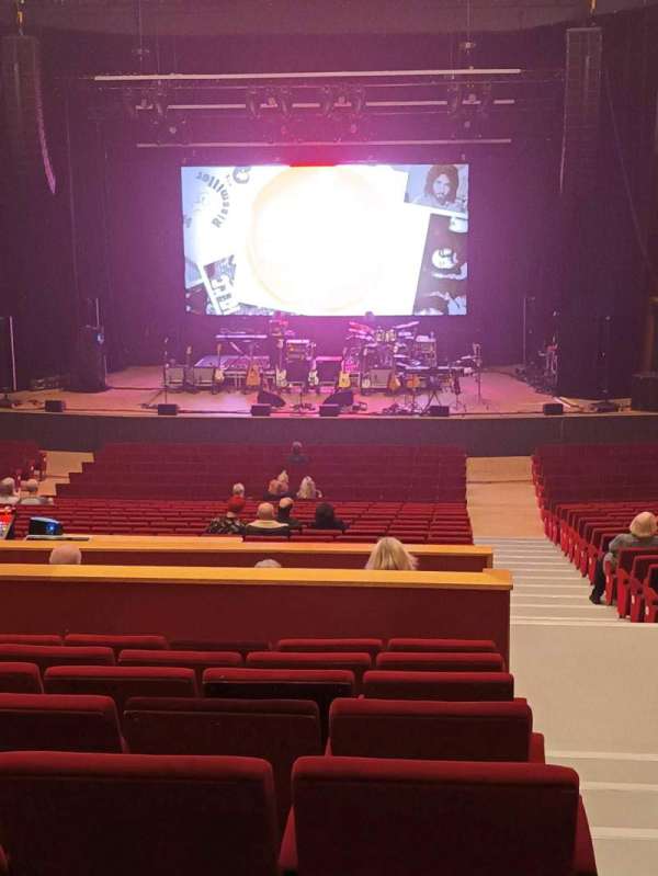 Fairfield Concert Hall, section: Upper Stalls, row: HH, seat: 14