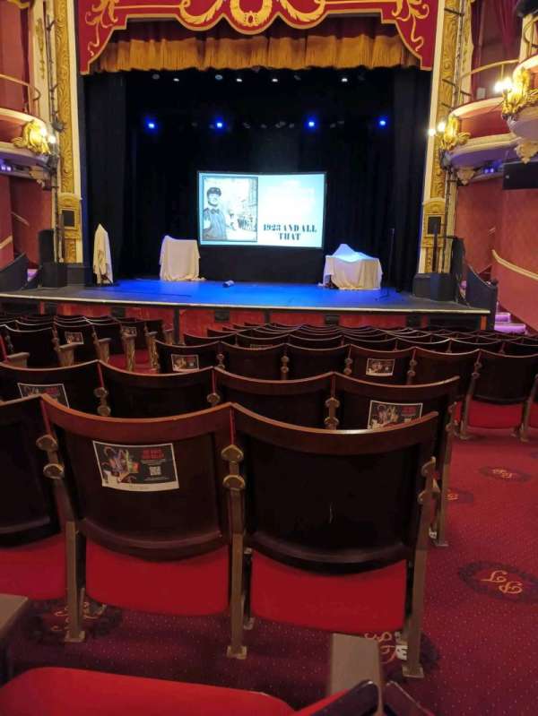 Palace Theatre, Westcliff-on-Sea, section: stalls, row: J, seat: 7