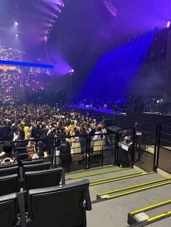 Accor Arena, section: Gradin G, row: 23, seat: 06