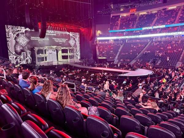T-Mobile Arena, section: 6, row: P, seat: 10