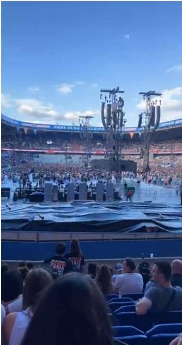 Parc des Princes, section: 126, row: 10, seat: 113