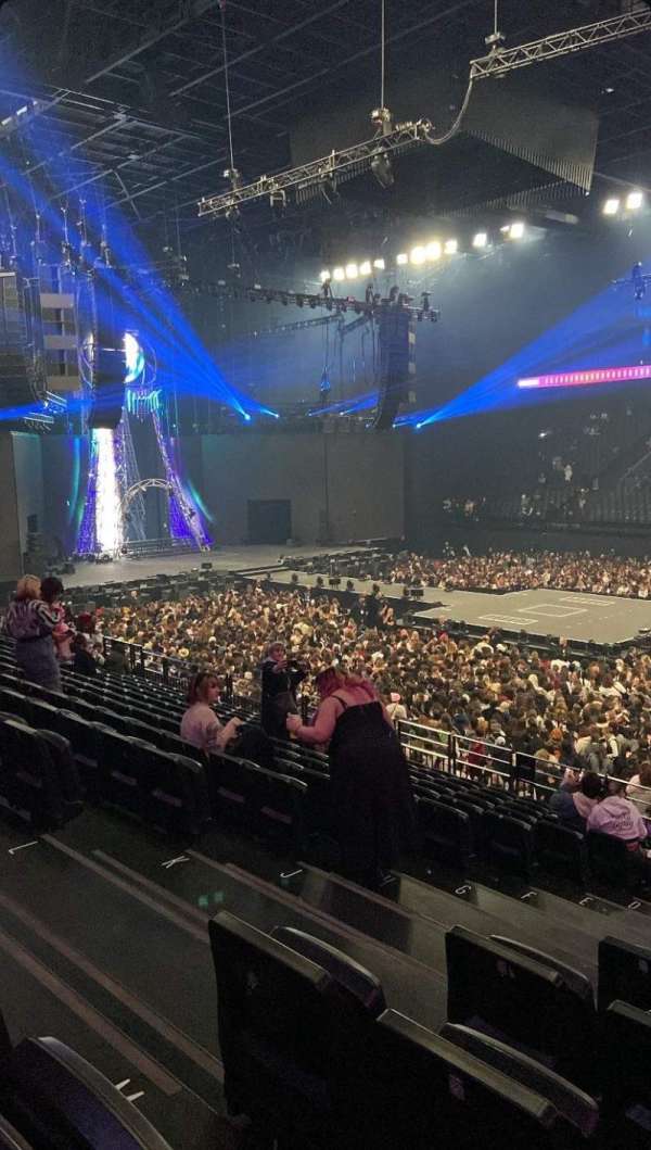 LDLC Arena, section: 204, row: N, seat: 111