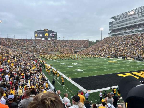 Kinnick Stadium, section: 139, row: 19, seat: 6