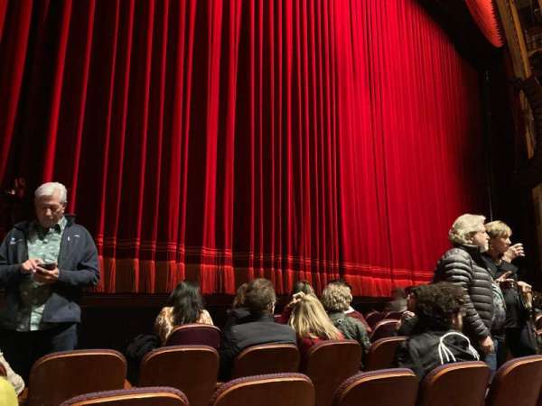 Dolby Theatre, section: Orchestra L, row: A, seat: 7