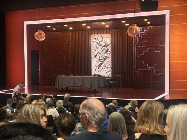 Laura Pels Theatre, section: Orchestra, row: O, seat: 10
