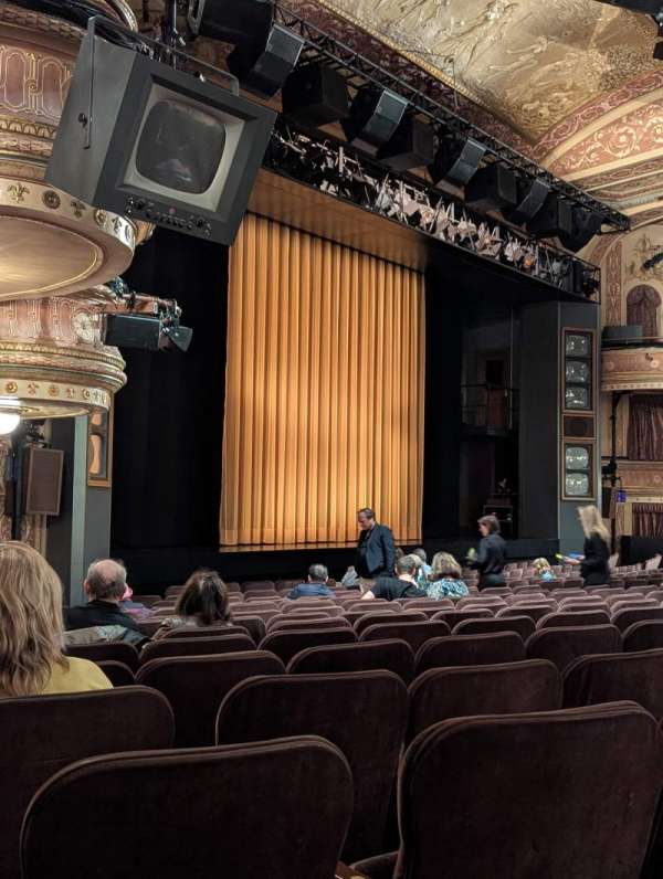 Winter Garden Theatre, section: Orchestra L, row: O, seat: 39
