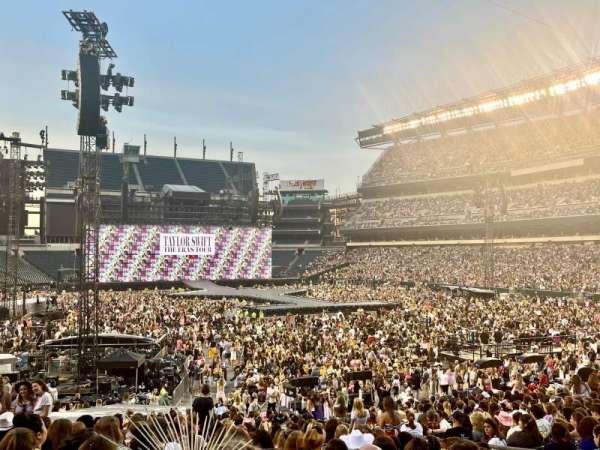 Lincoln Financial Field, section: 108, row: 25, seat: 6