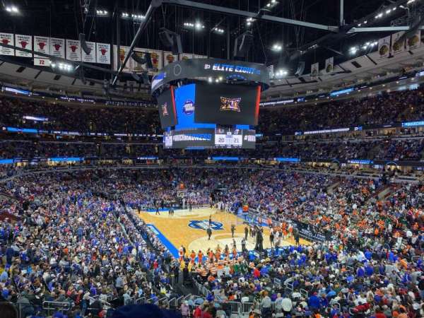 United Center, section: 211, row: 3, seat: 13