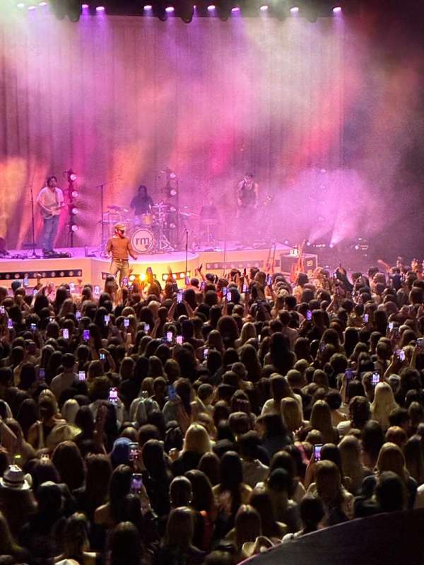 The Fillmore Detroit, section: Mezzanine 4, row: B, seat: 1