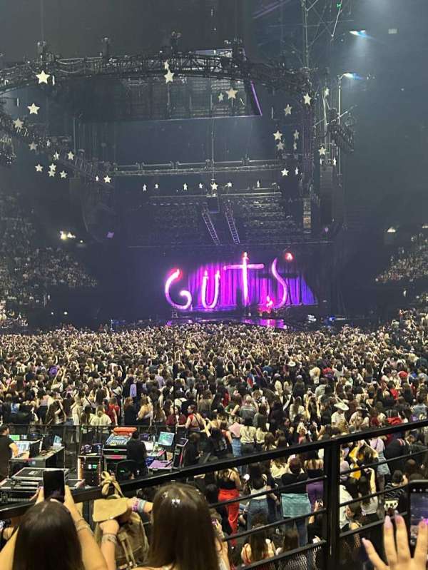 Accor Arena, section: Gradin B, row: 21, seat: 19