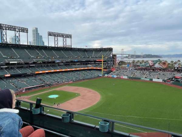 Oracle Park, section: VB302, row: d