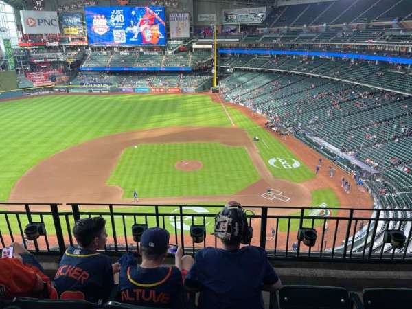 Daikin Park, section: 314, row: 3, seat: 13