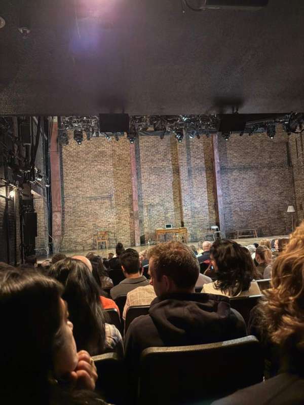 Minetta Lane Theatre, section: Orchestra, row: O, seat: 112