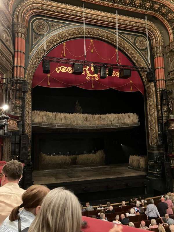 Leeds Grand Theatre, section: Dress Circle, row: B, seat: 28