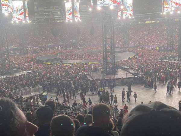 U.S. Bank Stadium, section: 124, row: 22, seat: 1