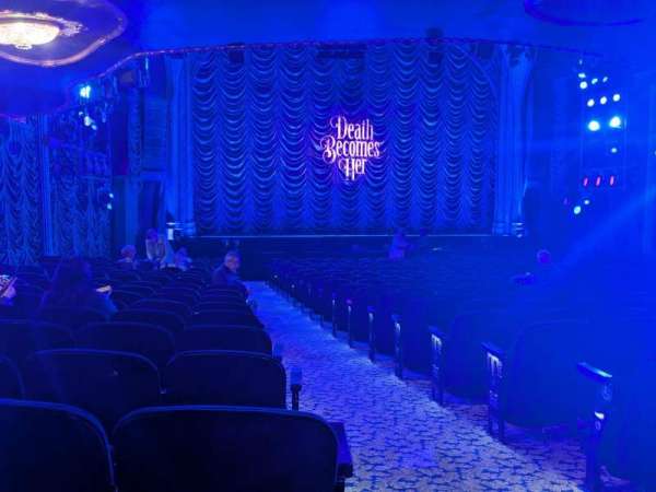 Lunt-Fontanne Theatre, section: Orchestra L, row: U, seat: 1