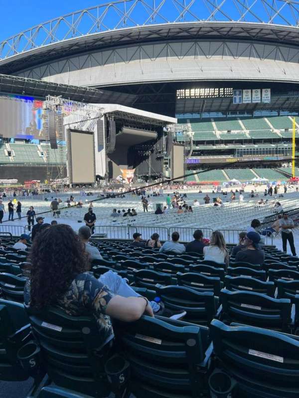 T-mobile Park, section: 144, row: 14, seat: 3