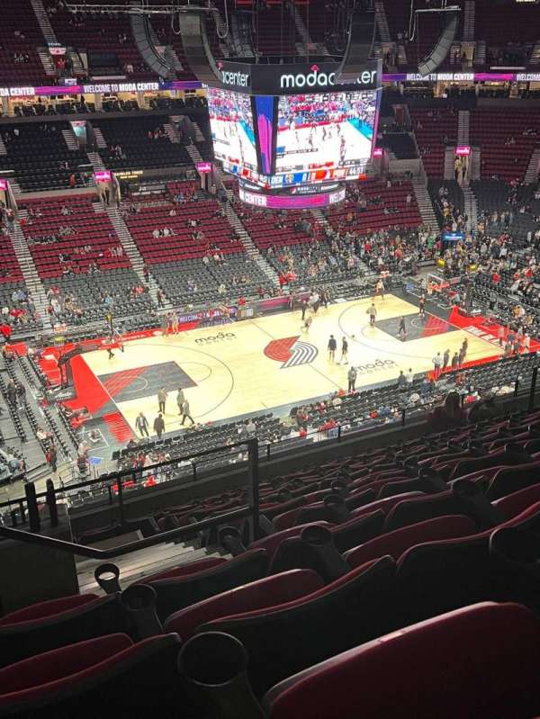 Moda Center, section: 320, row: L, seat: 18