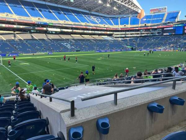 Lumen Field, section: 140, row: N, seat: 10