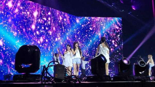 AFAS Live, section: Fosse, row: front row