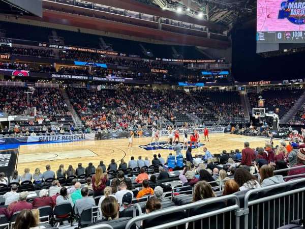 Climate Pledge Arena, section: 02, row: H, seat: 13