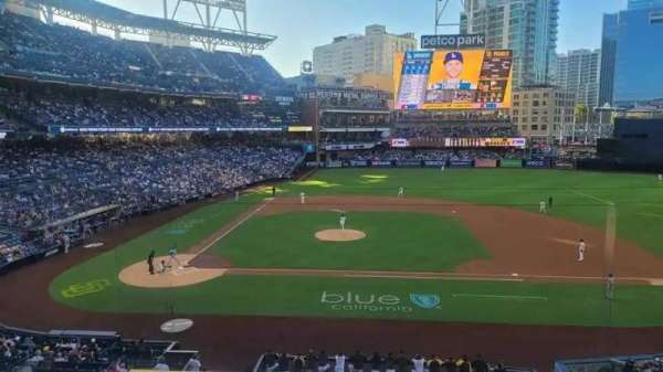 Petco Park, section: 207, row: 2, seat: 5