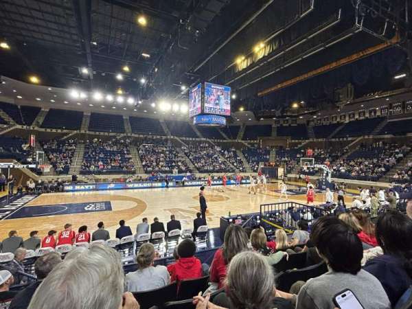 Alumni Hall, Navy, section: W, row: 5, seat: 5