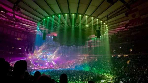 Madison Square Garden, section: 119, row: 16, seat: 18