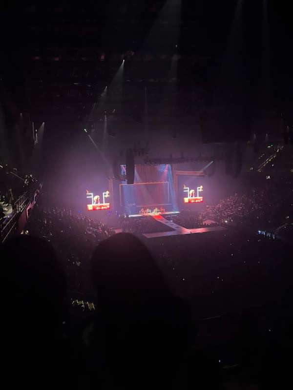CFG Bank Arena, section: 213, row: E, seat: 15