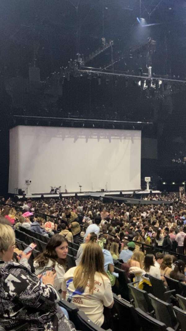Accor Arena, section: Gradin R, row: 19, seat: 2