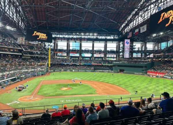 Globe Life Field, section: 118, row: 11, seat: 7