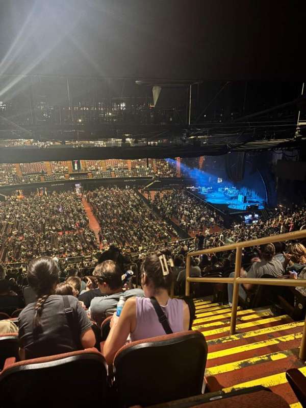 Kia Forum, section: 208, row: 24, seat: 14