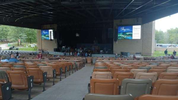 Bethel Woods Center for the Arts, section: 8, row: U, seat: 1