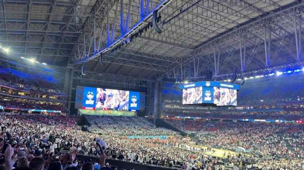 State Farm Stadium, section: 124, row: 38, seat: 21