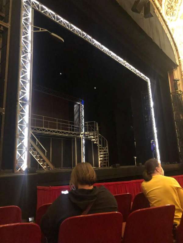 Cadillac Palace Theater, section: Orchestra L, row: D, seat: 13